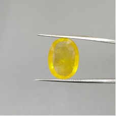 Yellow sapphire (pukhraj) 7.25 Carats / 7.97 Ratti